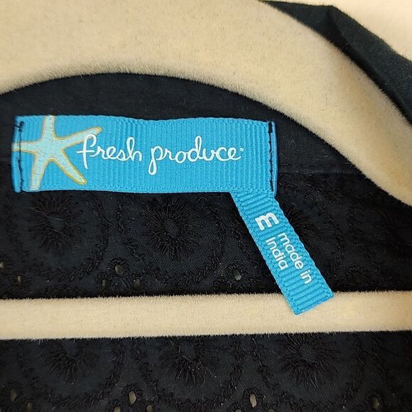 Fresh Produce Black Alseyel Eyelet Lace 3/4 Sleeve Button Front Blouse Top - Picture 2 of 13